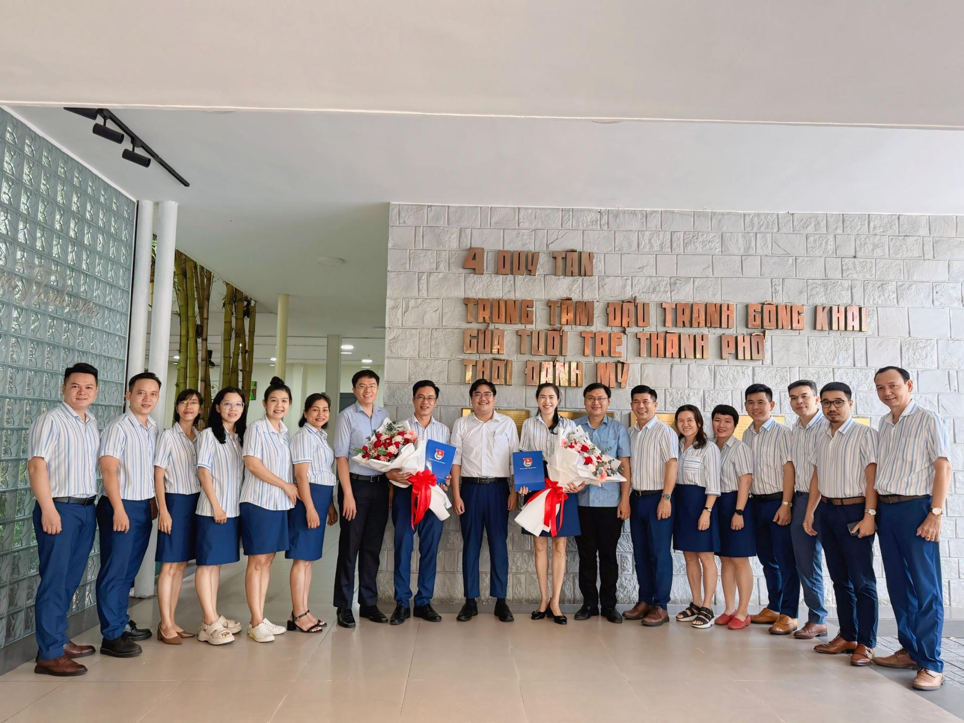 TP.HCM tuyên dương 101 gương thầm lặng mà cao cả - Ảnh 2.